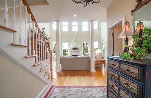 Litchfield by the Sea Haus | Creek Front Beach House in gated Litchfield by the Sea
