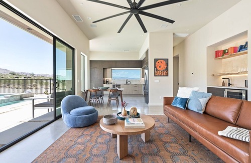 Panorama Heights Haus | Crest B at Panorama Villas by Fieldtrip | Luxury 2br retreat w pool