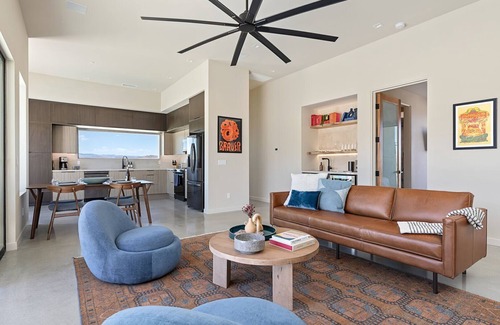 Panorama Heights Haus | Crest B at Panorama Villas by Fieldtrip | Luxury 2br retreat w pool