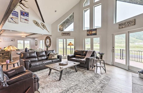 Crested Butte Haus | Crested Butte Getaway Less Than 7 Mi to Ski Resort!