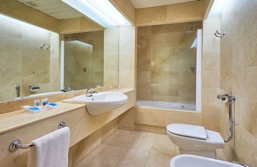 Genil Hotel | Crisol Guadalupe