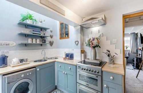Bretforton Haus | Crompton Cottage