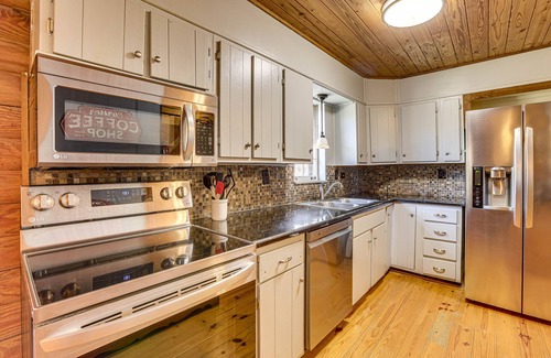 Cropwell Kabine | Cropwell Cabin w/ Fire Pit, Near Logan Martin Lake