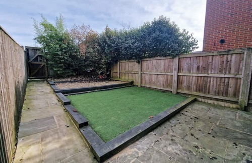 Manchester Haus | Crumpsall 3bed free parking by City SuperHost