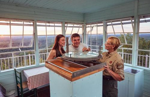 Revelo Resort | Cumberland Falls State Resort Park