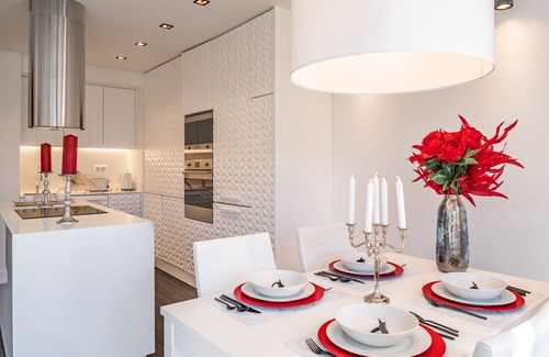 Santa Engracia Wohnung | Curcumin Silver Apartment, Wifi, AC !new!