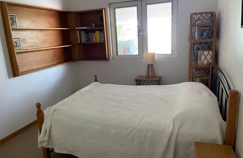 Curl Curl Hütte | Curl Curl beach cottage.