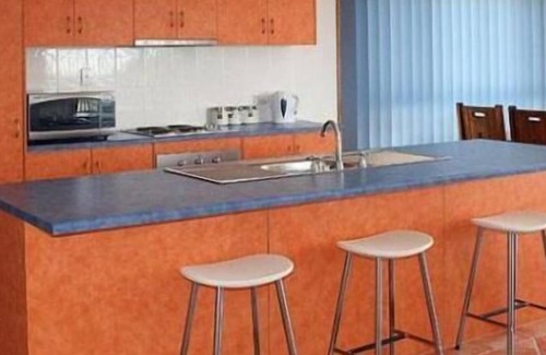 Warrenben Haus | Currawong Court Resort