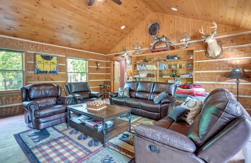 Clarklake Haus | Custom-Built Clarklake Cabin Sauna and Cold Plunge!