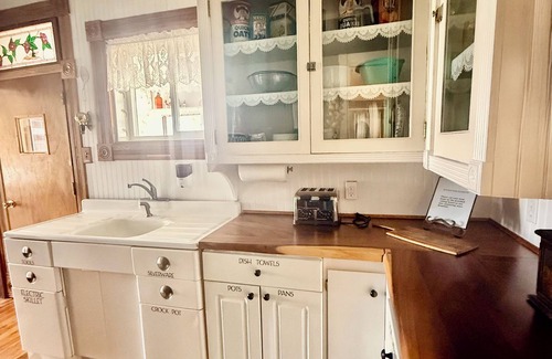 Panguitch Haus | Nettes und gemütliches Klee-Haus-Schlaf neun bequem!