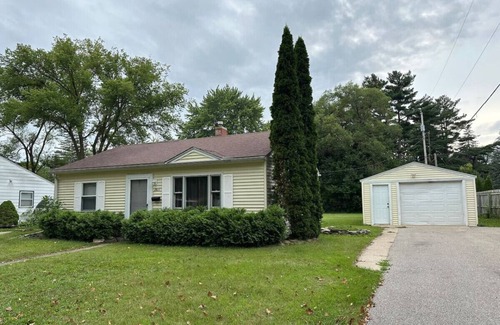 Midland Haus | Cute and Cozy Near Parks