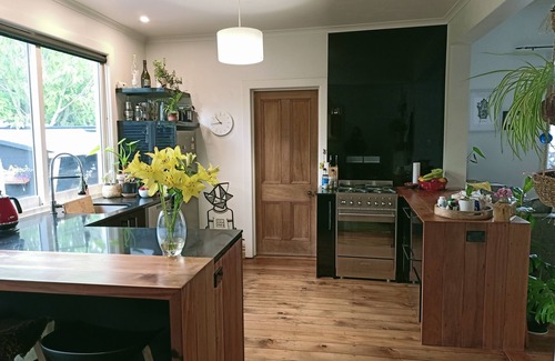 Napier Haus | Cute and quirky, close to the action Napier home