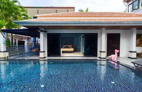 Kathu Villa | Cyrille Villa, the big space 4 bedrooms villa