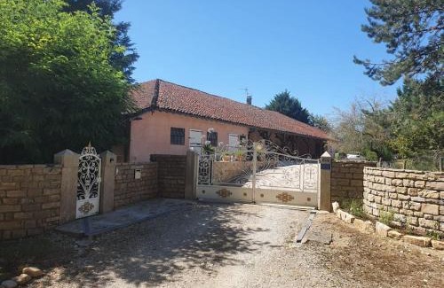 Marboz Haus | Dépendance pour 1 à 4 pers au calme dans propriété