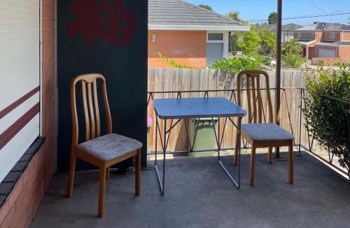Bundoora Haus | D环境优雅近商区别墅大房elegant environment, large rooms near commercial villas