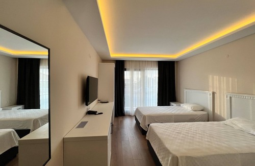 Ezine Hotel | DADA OTEL