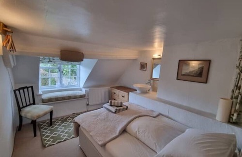 Corfe Haus | Daisy Cottage