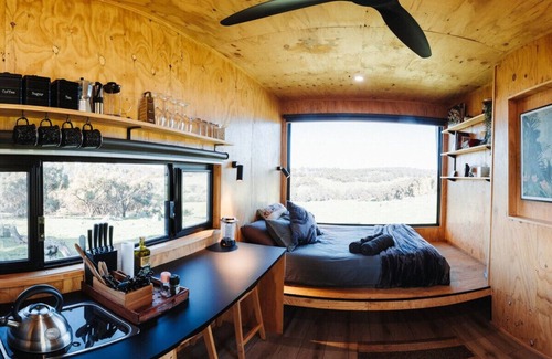 Morangup Kabine | Daisy the Tiny Cabin in Toodyay