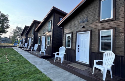 East Glacier Park Village Kabine | Dancing Lady Mountain Haven