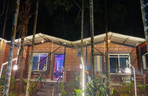 Supa Haus | Dandeli palm tree cottages
