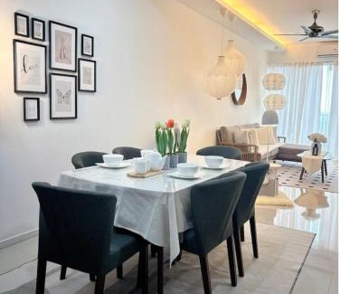 Larut Wohnung | Dandelion 2BR Apt Near lake garden