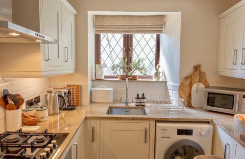 Chapel en le Frith Haus | Danes Cottage