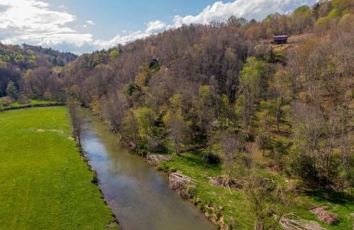 Boone Haus | Daniel Boone Lodge