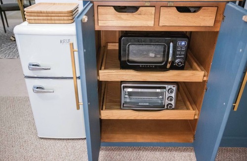 Kalamazoo Wohnung | Dapper Deco Private Basement