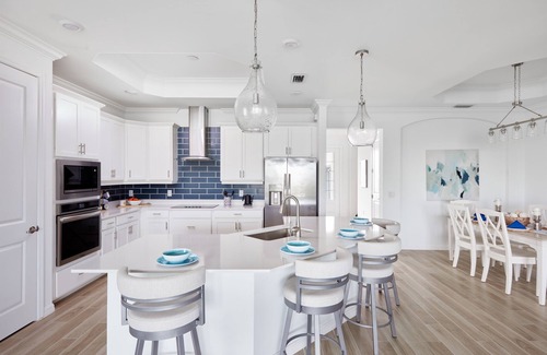 Immokalee Haus | Dates Open in April 2025! Beautiful Home on Golf Course! Golf Included!