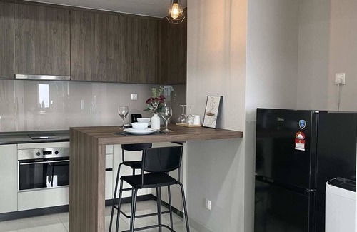 Taman Keramat Wohnung | Datum Jelatek by Plush