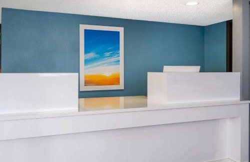 Crosswoods Hotel | Days Inn by Wyndham Columbus Worthington