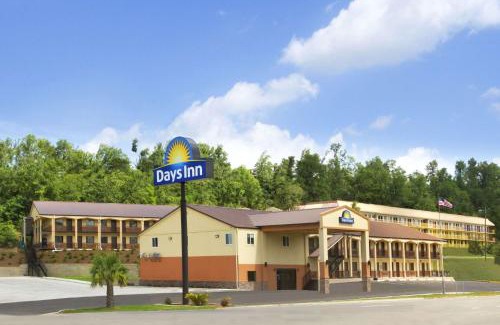 Fultondale Hotel | Days Inn by Wyndham Fultondale