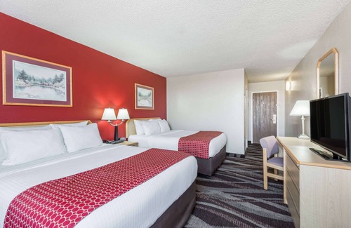 Gillette Hotel | Days Inn by Wyndham Gillette