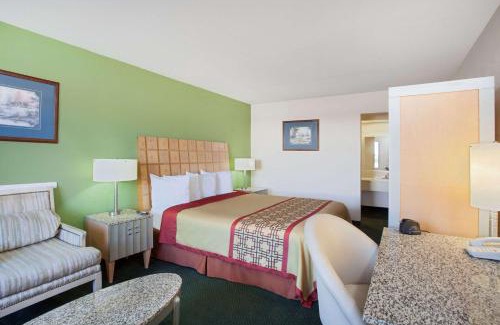 Greeneville Hotel | Days Inn by Wyndham Greeneville