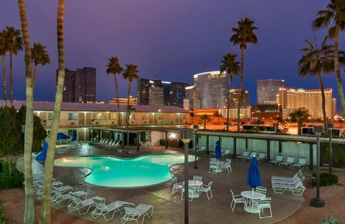 Las Vegas Hotel | Days Inn by Wyndham Las Vegas Wild Wild West Gambling Hall