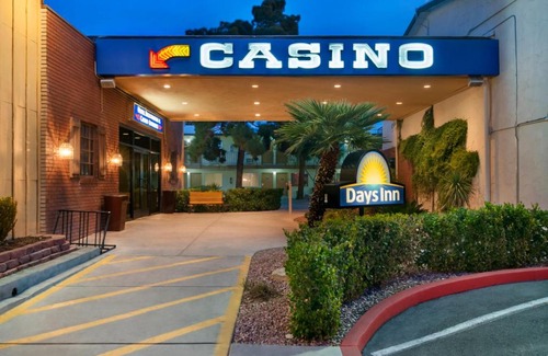 Las Vegas Hotel | Days Inn by Wyndham Las Vegas Wild Wild West Gambling Hall