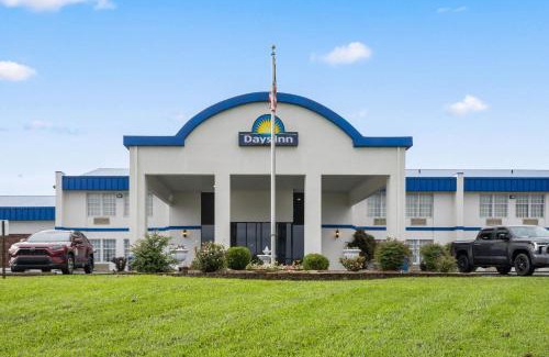 Madisonville Hotel | Days Inn by Wyndham Madisonville