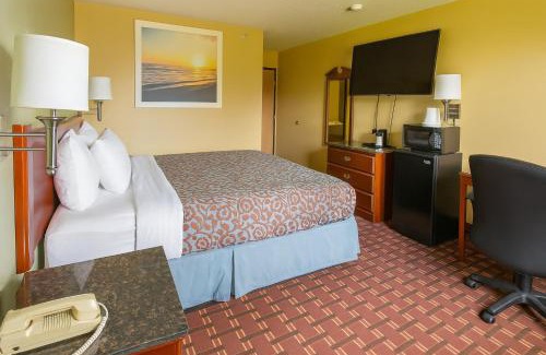 Morton Hotel | Days Inn by Wyndham Morton