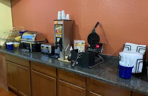 Morton Hotel | Days Inn by Wyndham Morton