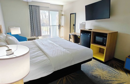 Salisbury Hotel | Days Inn by Wyndham Salisbury