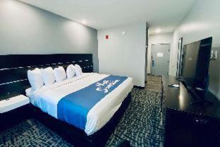 Horn Lake Hotel | Days Inn & Suites by Wyndham Horn Lake - Memphis Graceland