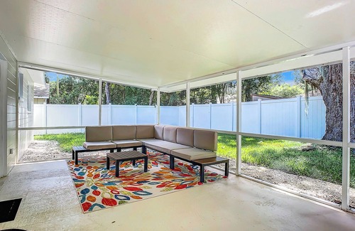 Holly Hill Haus | Daytona's Perfect 10