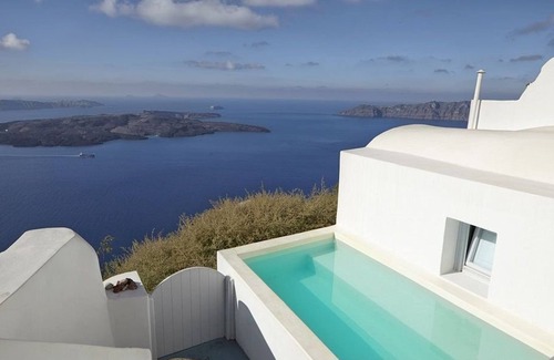 Imerovigli Villa | Dazzling Santorini Villa | 3 Bedrooms | Villa Orpheus | Private Terrace with Stunning Caldera Views & Jacuzzi Plunge Pool | Imerovigli