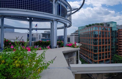 Dupont Circle Wohnung | DC Group Vacay! 4 Modern Units, Walking Distance to Attractions, Gym, Restaurant