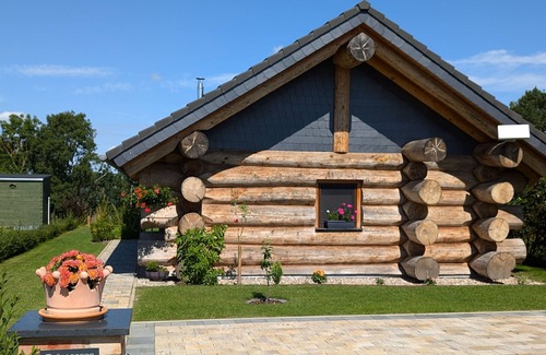 Gross Nemerow Kabine | Log Cabins Naturstamm Ferienhaus Tollensesee 10 - Feriendorf Tollensesee