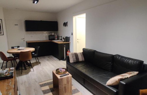 Uikhoven Haus | De Konik