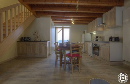 Beaupont Haus | de la Vieillere - Beaupont