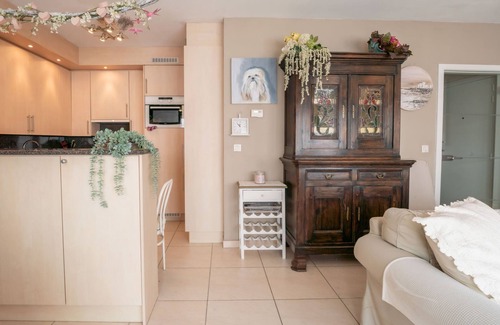 Wenduine Wohnung | De tulp - romantic ground floor app by Interhome