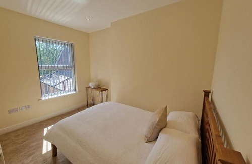 Widnes Haus | Deacon View