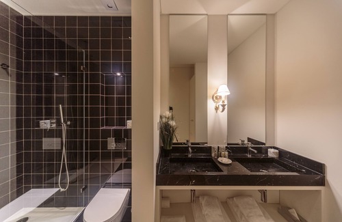 Chiado Haus | Dear Lisbon - Palace Chiado Suites
